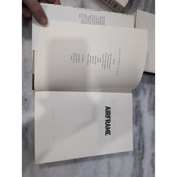 Michael Crichton Standalone‎ Novels: Next, Airframe & Disclosure (2 HC, 1 PB) - Picture 7 of 11